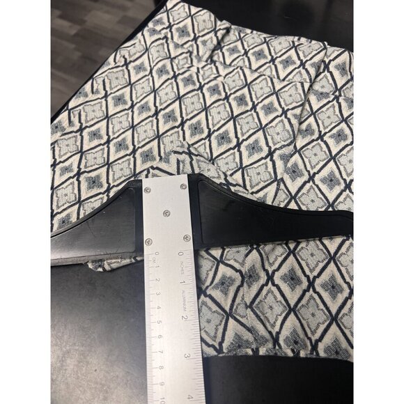 Ann Taylor Loft Women 0 White/Blue Geometric Print Shorts Beach Resort Wear - Picture 5 of 8